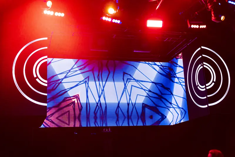 Il LED wall