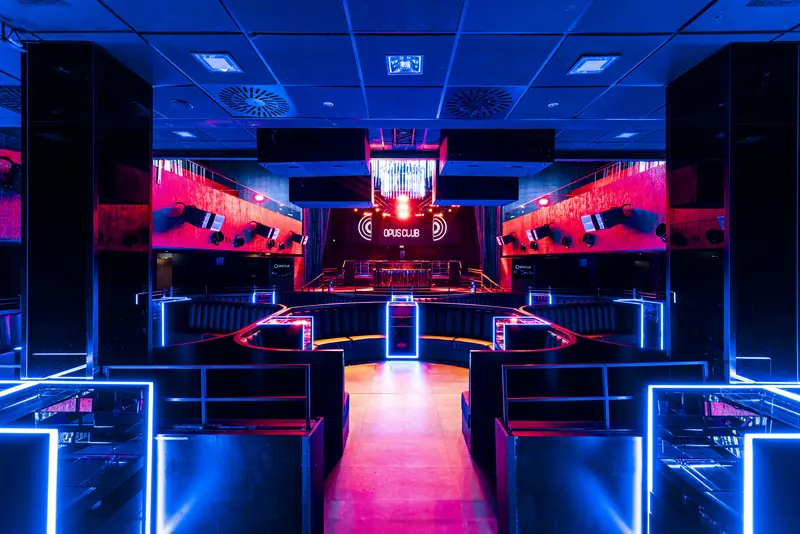 La sala dall'ingresso